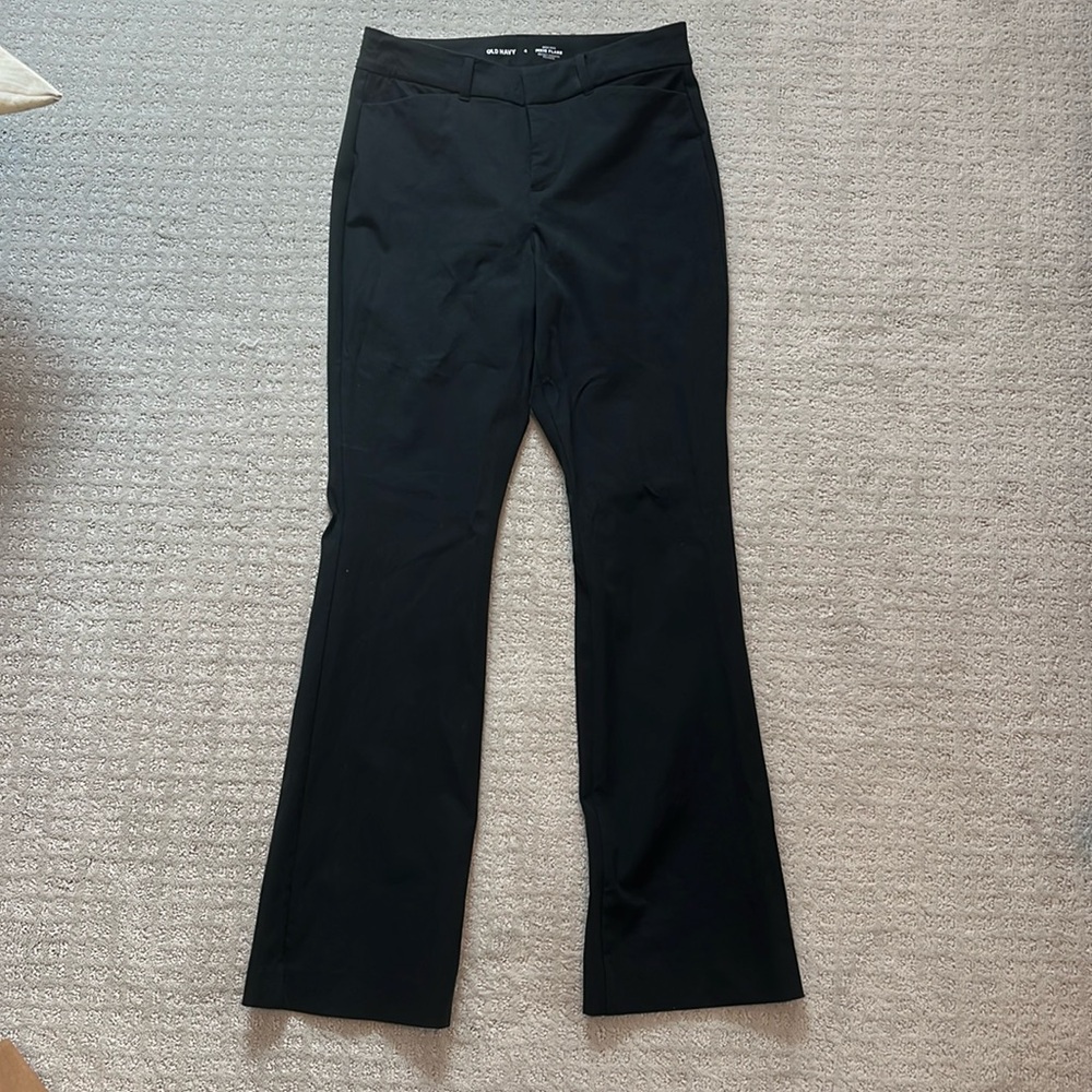 Old Navy Women’s Sleek Black Dress Pants - High Rise Pixie Flare